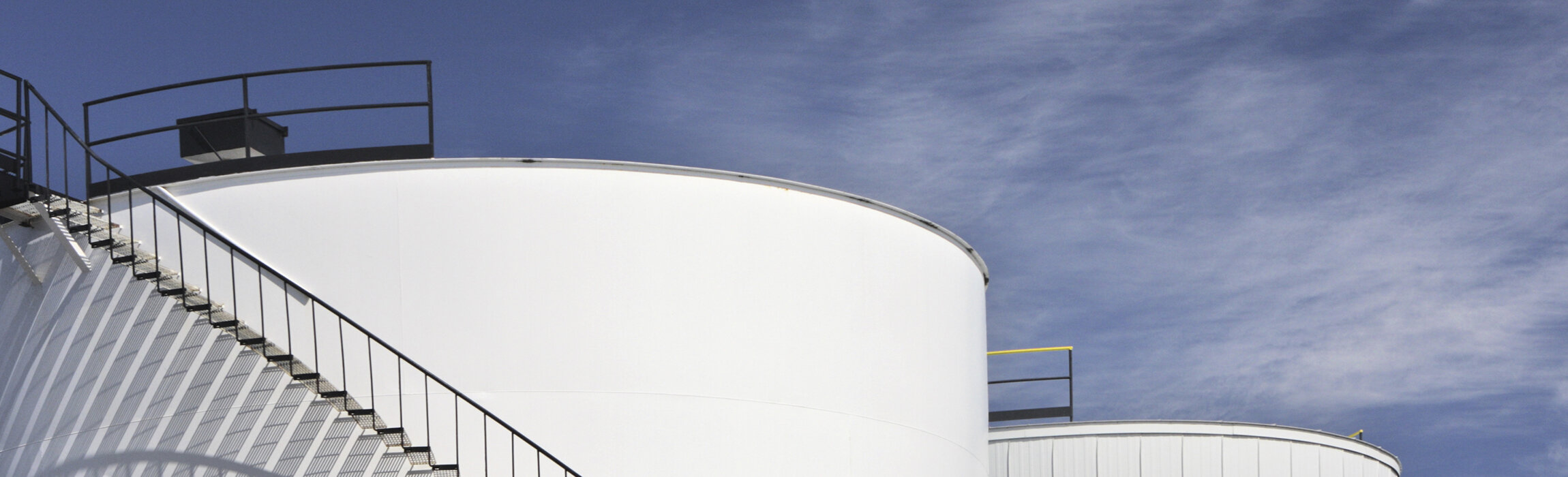 Tank Insulation | Industrial Storage Tank | Chemelex Raychem