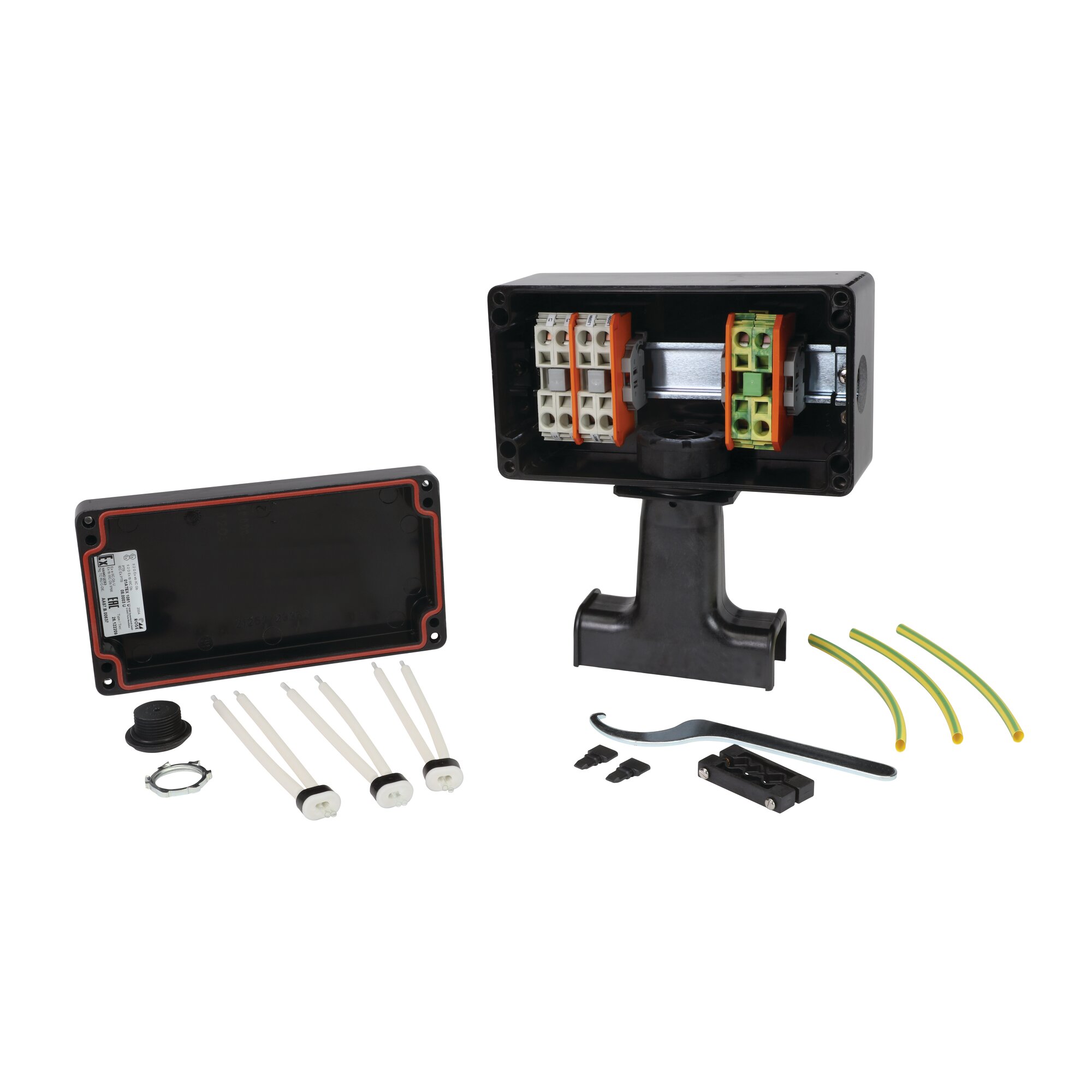 Multiple-Entry Power/Tee Connection with Polymer Junction Box